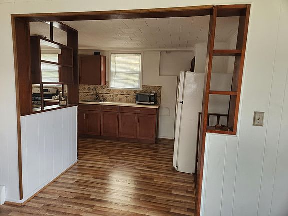 4th image of 1 Dunston Ave #1