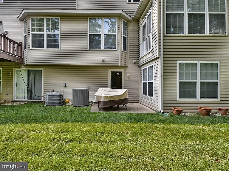 5807 Ivy League Dr — Photo 39