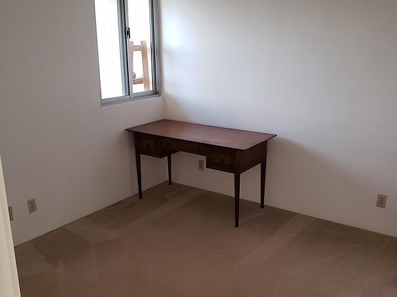 Makai Bedroom & Bathroom.