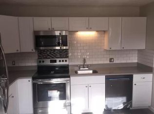 8 Greene Ct, Westerly, RI 02891