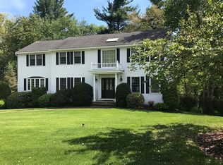 2 Dawn Cir, Andover, MA 01810