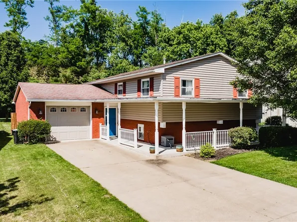 1311 17th St, Vienna, WV 26105