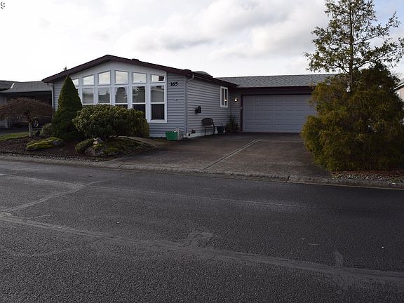2nd image of 16500 SE 1st St Unit 165