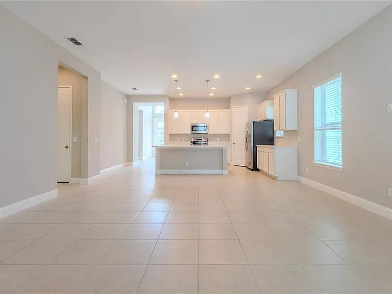 9233 Smithies St — Photo 10