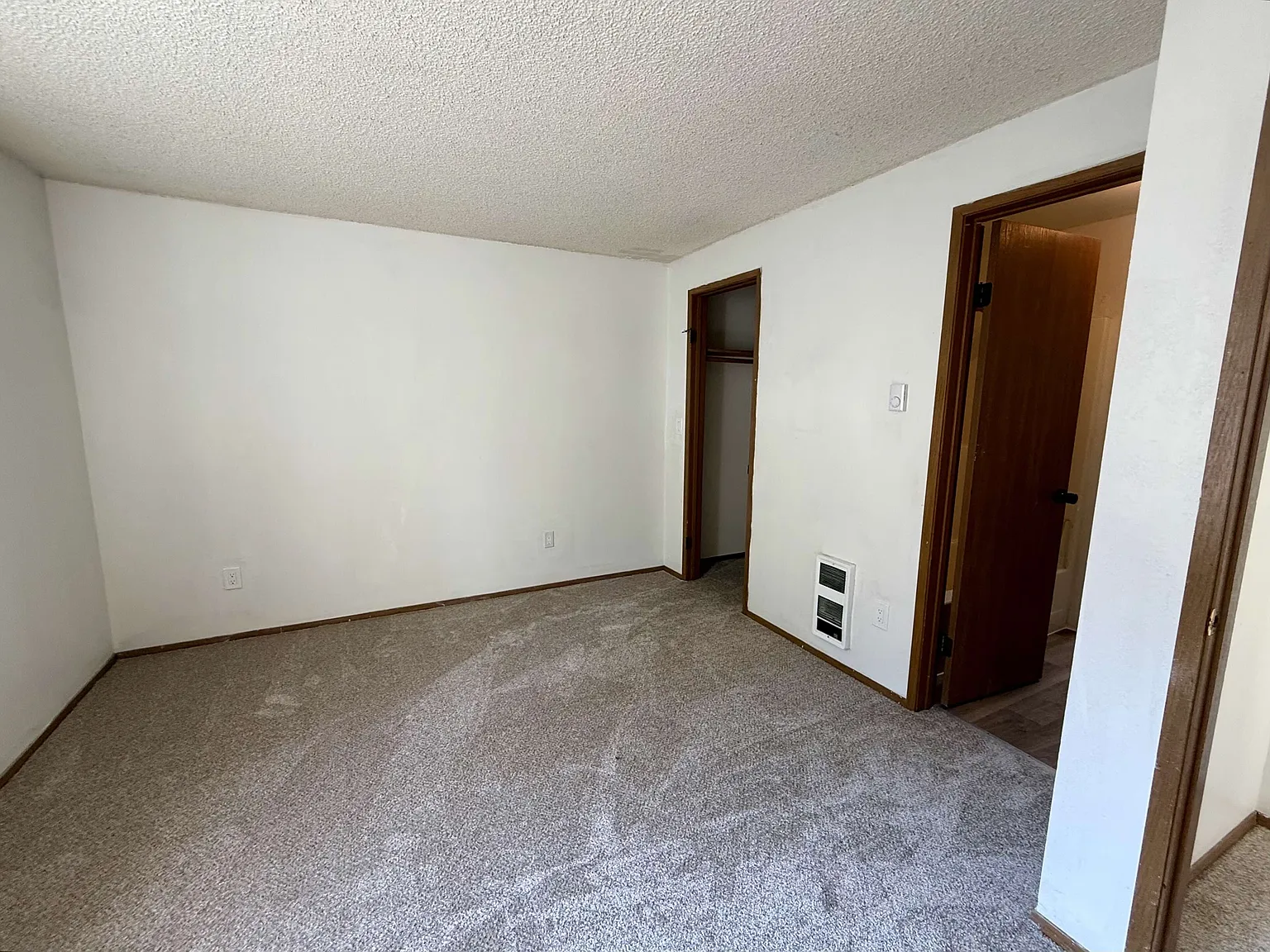 9801 52nd Street West - B — Photo 4