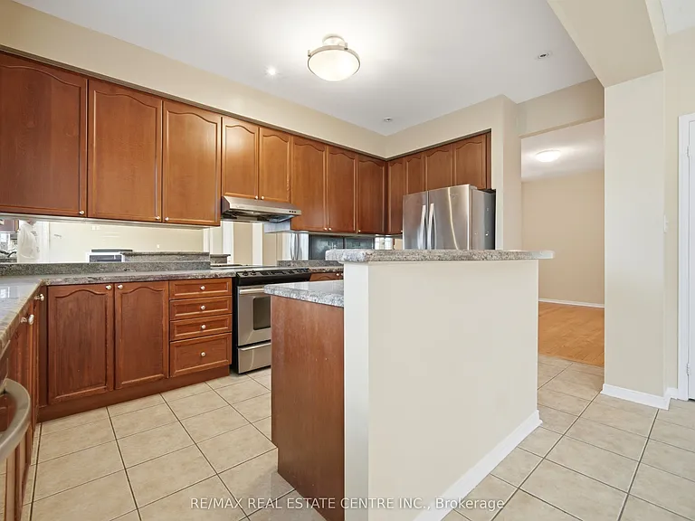 5218 Oscar Peterson Blvd — Photo 10