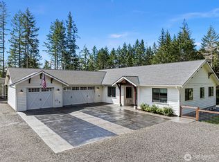 10128 Merlins Lane NW, Bremerton, WA 98312