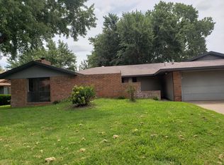 2009 Windmill Ln, Enid, OK 73703