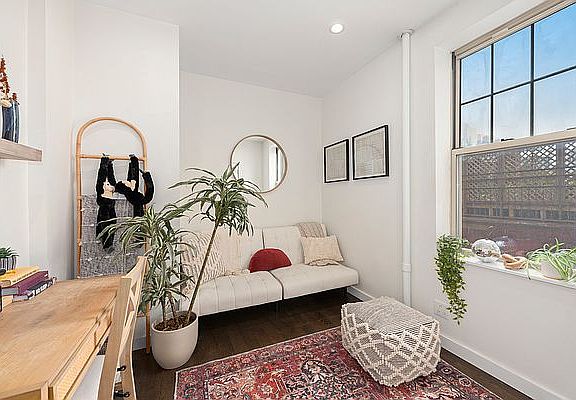5th image of 99 Joralemon St APT 5E