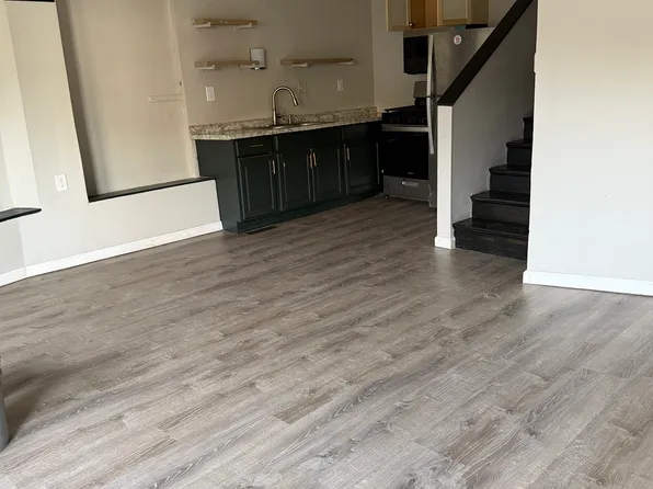 495 Ella St APT 1, Pittsburgh, PA 15221