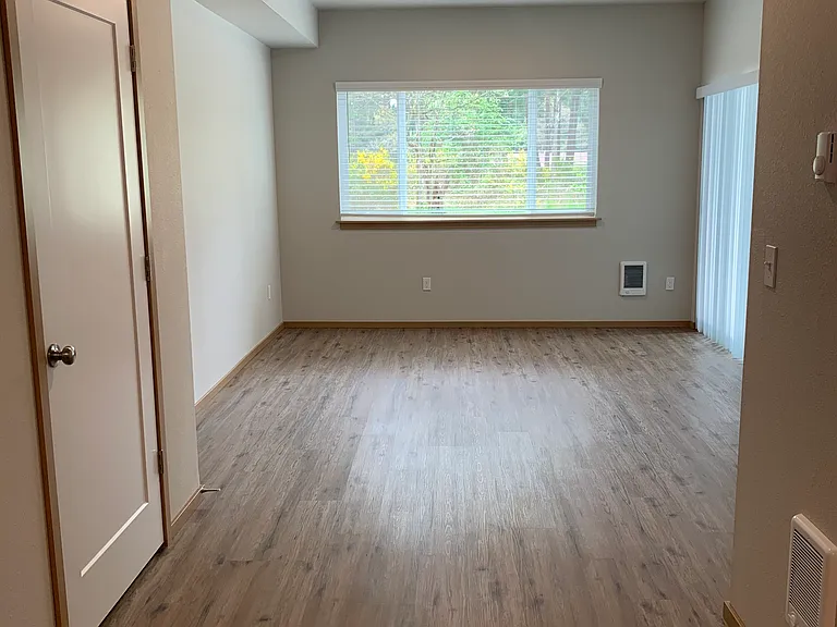 Whitney Lane Apartments — Photo 79