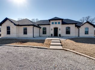 11776 E Us Highway 82, Whitesboro, TX 76273