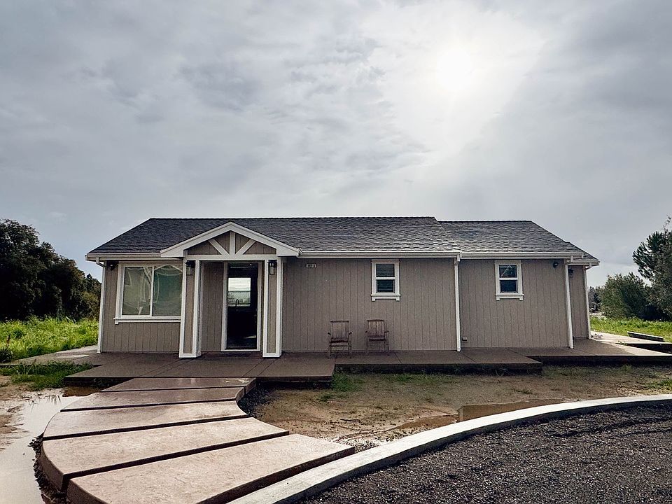 1st image of 4925A Milano Way