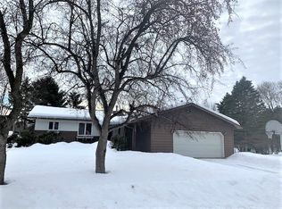 3401 Wildwood Ln, Wausau, WI 54401