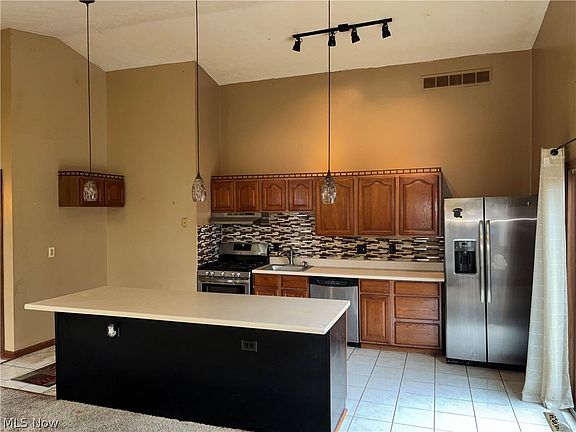 5th image of 9973 Delores Dr