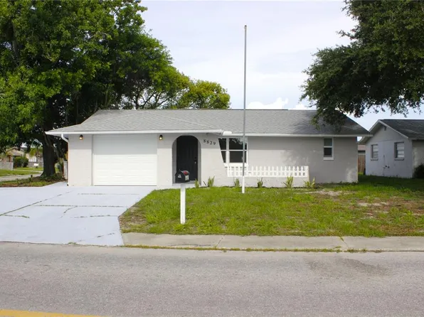 8829 Roble Way, Port Richey, FL 34668