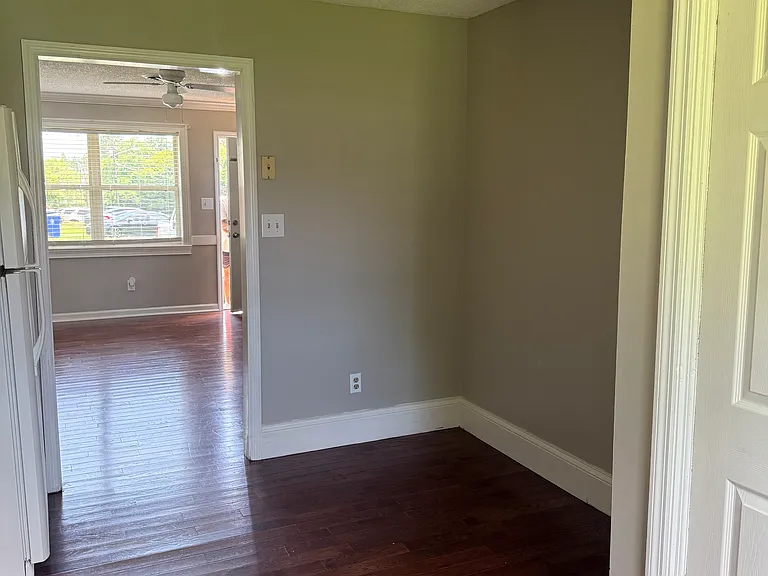 2530 Vance Dr NW #B — Photo 11