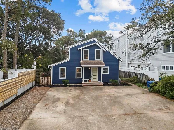 206 88th St #A, Virginia Beach, VA 23451