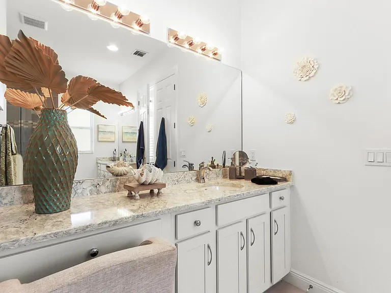 9282 SW Miracoli Way — Photo 31