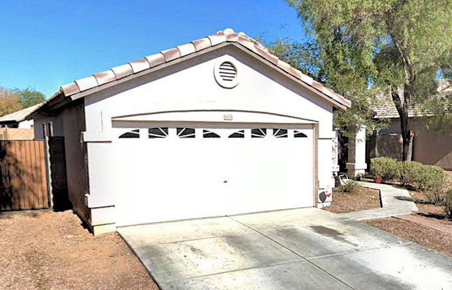 1st image of 14750 W Country Gables Dr