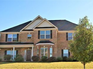 8 Paladian Way, Fort Mitchell, AL