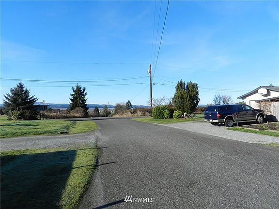 3rd image of 8800 block 286th Place NW