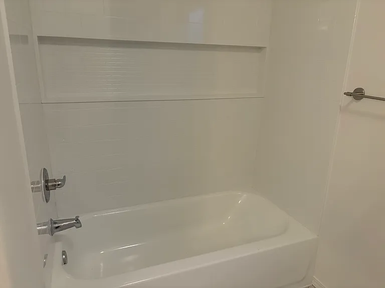 brand new bath tub in Master Bedroom No. 1