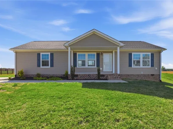 197 Burleson Point, Woodleaf, NC 27054