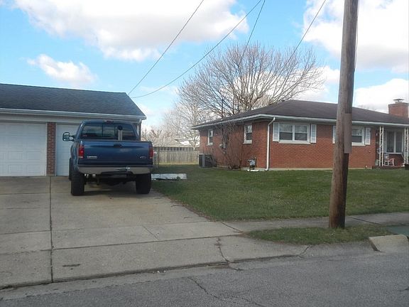 2nd image of 313 John St