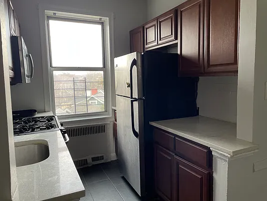 Rented by Compass | media 2