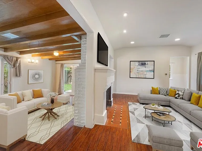 4328 Goodland Ave — Photo 4
