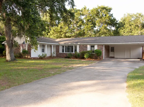 1203 Calais Dr, Mount Pleasant, SC 29464