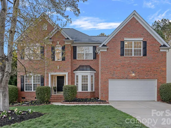 7736 Horseshoe Creek Dr, Huntersville, NC 28078