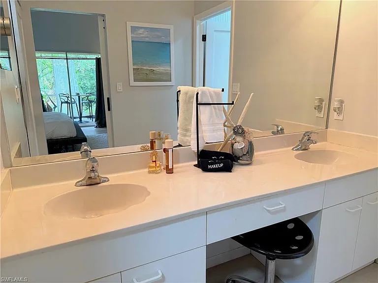 337 Emerald Bay Cir #U1 — Photo 17