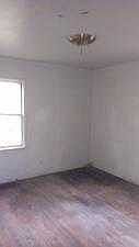 5th image of 212 W Waid Ave