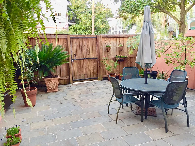 806 Spain St #4 — Photo 6