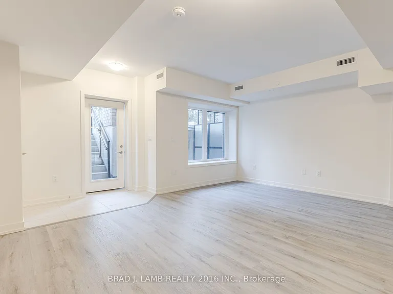 58 Elizabeth St S #2106 — Photo 8