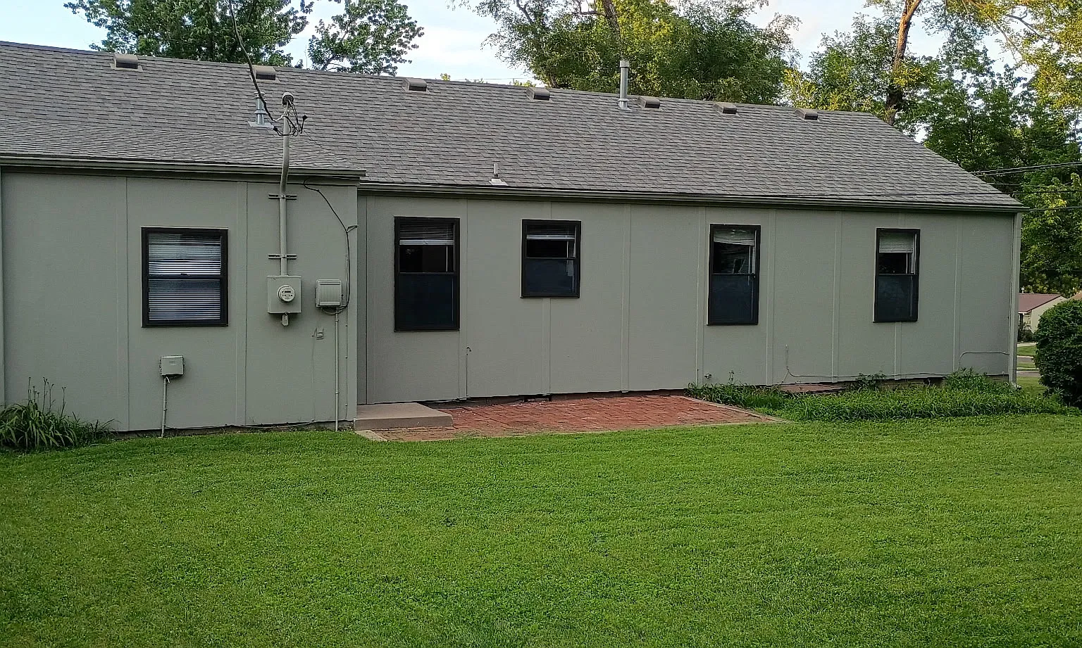 3 bed, 980 sqft, $1,850 — Photo 2