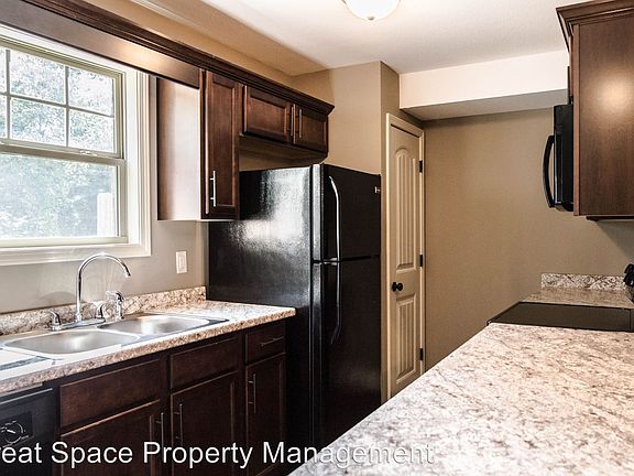 3rd image of 1767 Spring Water Dr APT A