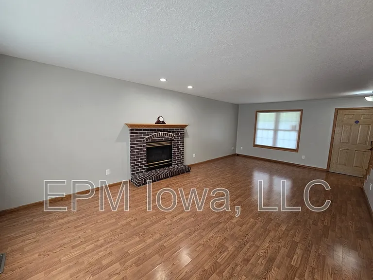 4710 Donald Dr — Photo 8