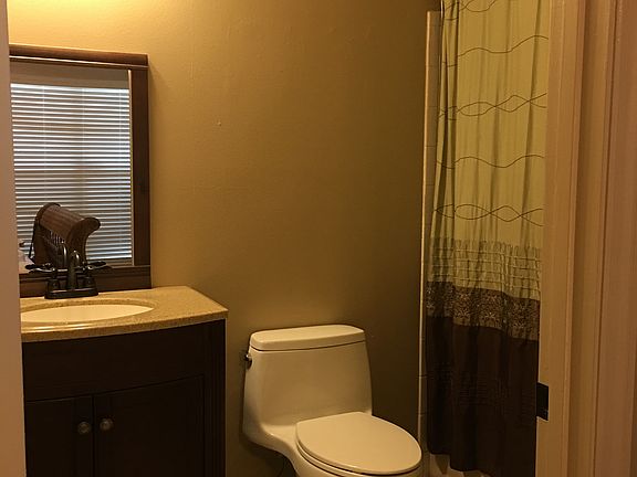 4th image of 4115 Chatham Oak Ct APT 205