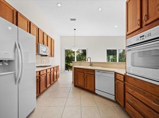 744 Bocce Ct, Palm Beach Gardens, FL 33410