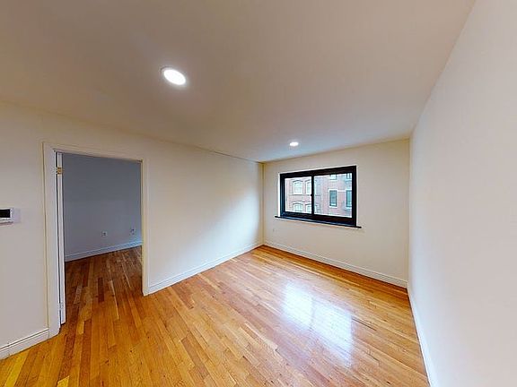 5th image of 50 Prince St APT 3D