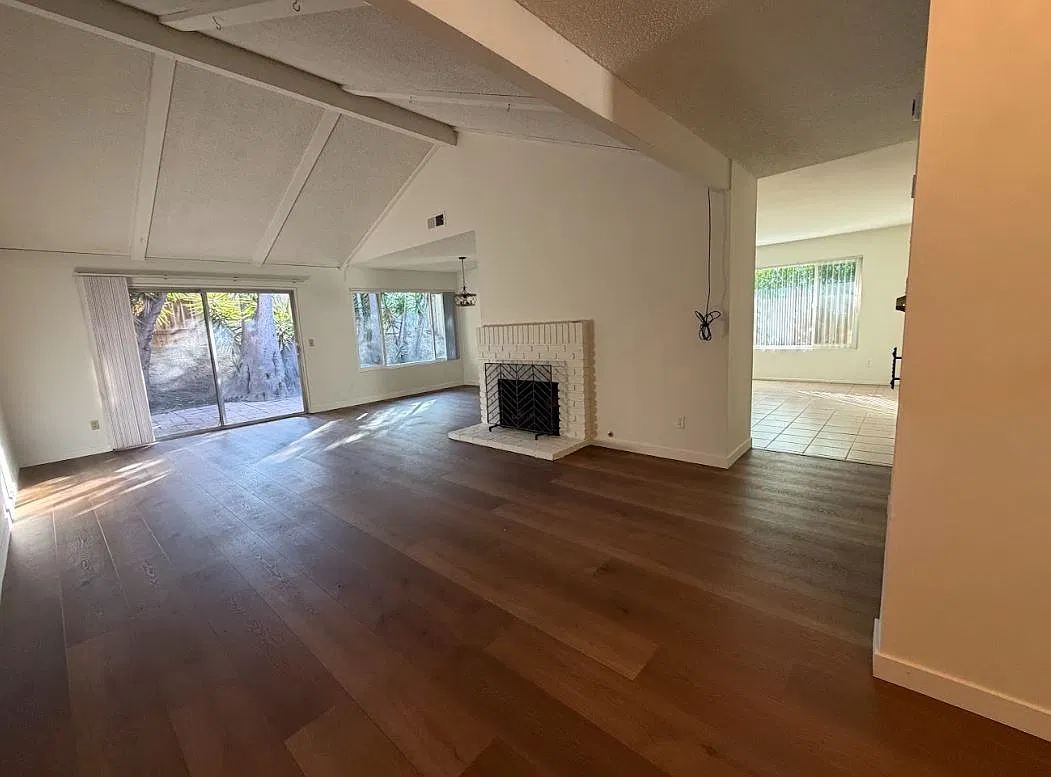 4 bed, 2.5 bath, 1988 sqft, $5,000 — Photo 1