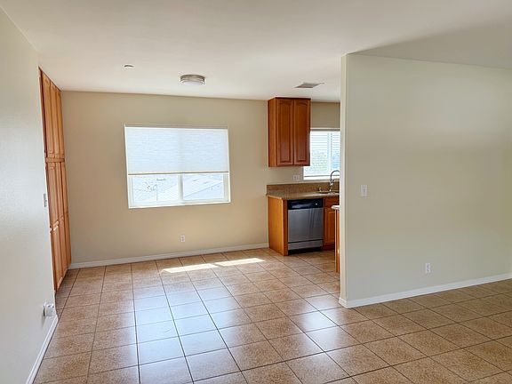 2nd image of 196 College Dr Unit 1A