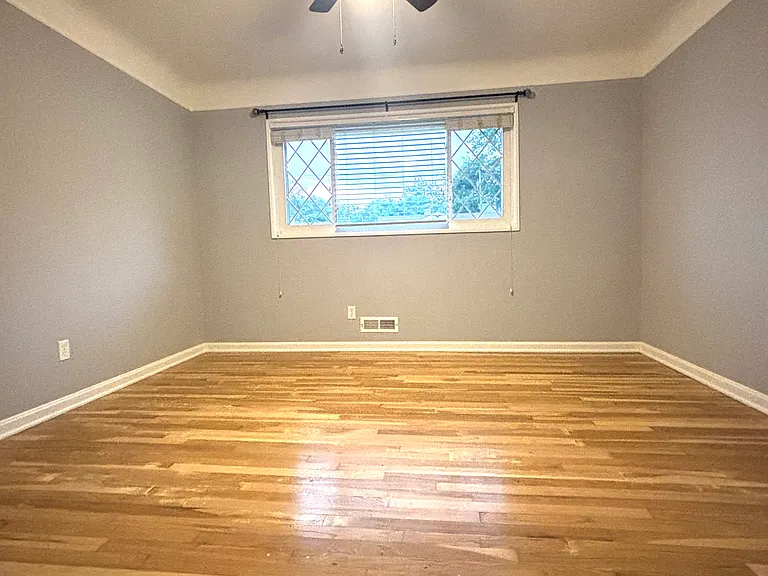 3602 Stanfield Dr — Photo 13