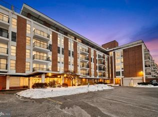 3601 Clarks Ln Unit 322, Baltimore, MD