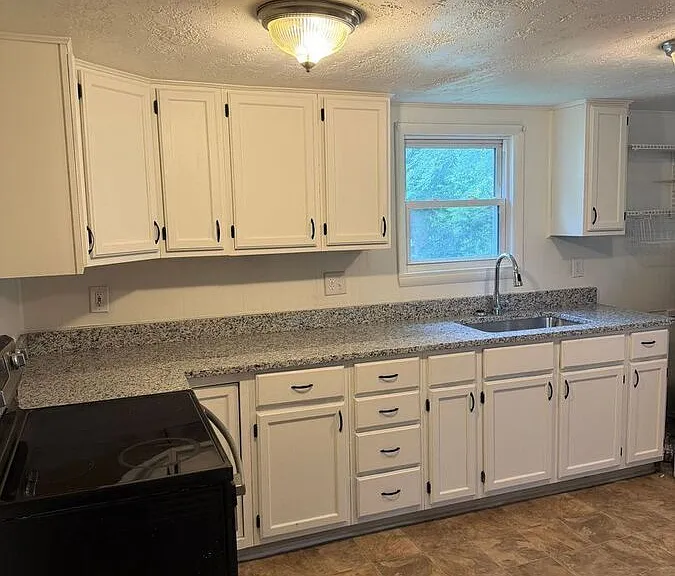 108 Greenwood Ave — Photo 11