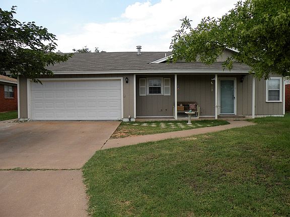 2nd image of 3312 S Oxford Dr