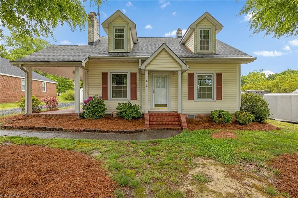 810 N Main St, Walnut Cove, NC 27052 Zillow